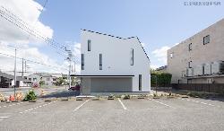 【建物探訪で放送　楽器工房のある家】