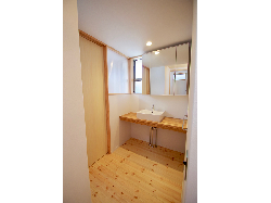 【竹内国美・竹内由美子】