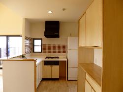 【竹内国美・竹内由美子】