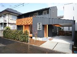 【竹内国美・竹内由美子】