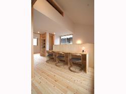 【竹内国美・竹内由美子】