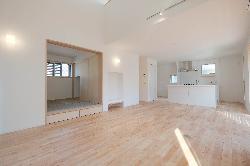 【竹内国美・竹内由美子】