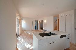 【竹内国美・竹内由美子】