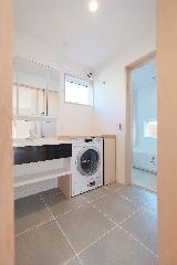 【竹内国美・竹内由美子】