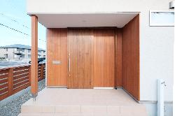 【竹内国美・竹内由美子】