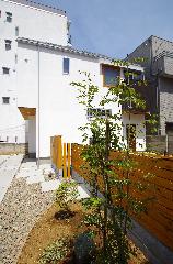 【竹内国美・竹内由美子】