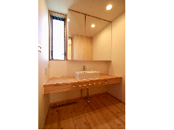 【竹内国美・竹内由美子】