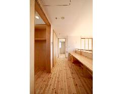 【竹内国美・竹内由美子】