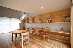 【竹内国美・竹内由美子】