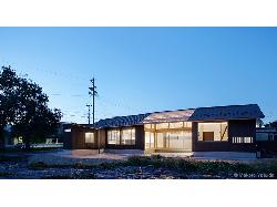 【谷口　智子】