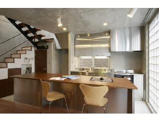 【谷口　智子】