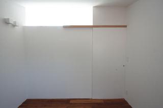 【大塚　泰子】