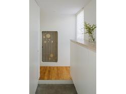 【大塚　泰子】