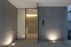 【相坂　研介】