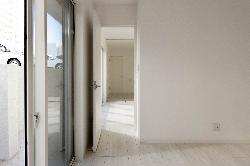 【旗竿地に印象のあるデザイナーズ住宅】
