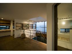 【安河内 健司 + 西岡 久実】