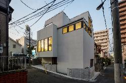 【山本浩三】