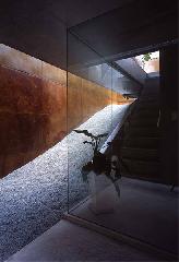 【清水裕子＋清水貞博＋松崎正寿】