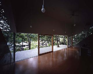 【清水裕子＋清水貞博＋松崎正寿】