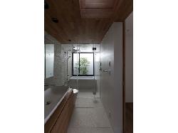 【清水裕子＋清水貞博＋松崎正寿】