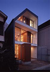 【清水裕子＋清水貞博＋松崎正寿】