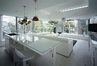 【清水裕子＋清水貞博＋松崎正寿】