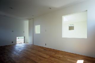 【清水裕子＋清水貞博＋松崎正寿】