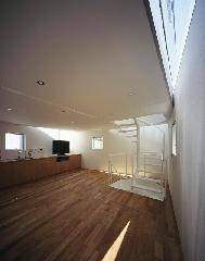 【清水裕子＋清水貞博＋松崎正寿】