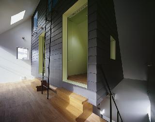 【清水裕子＋清水貞博＋松崎正寿】