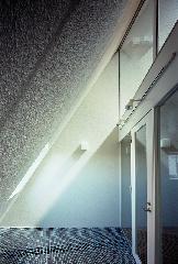 【清水裕子＋清水貞博＋松崎正寿】