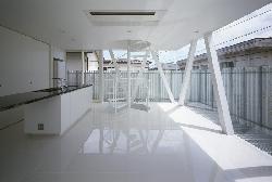 【清水裕子＋清水貞博＋松崎正寿】