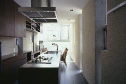 【清水裕子＋清水貞博＋松崎正寿】