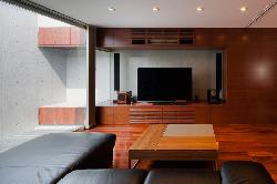 【清水裕子＋清水貞博＋松崎正寿】