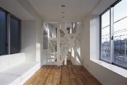 【清水裕子＋清水貞博＋松崎正寿】