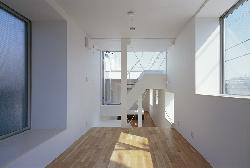 【清水裕子＋清水貞博＋松崎正寿】