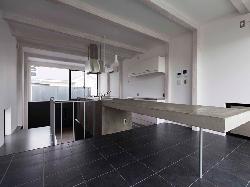 【清水裕子＋清水貞博＋松崎正寿】