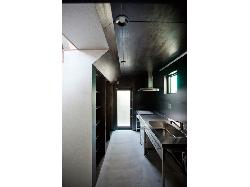 【清水裕子＋清水貞博＋松崎正寿】