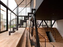 【清水裕子＋清水貞博＋松崎正寿】