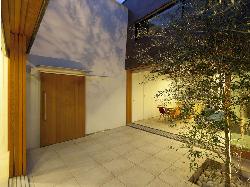 【清水裕子＋清水貞博＋松崎正寿】