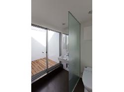 【清水裕子＋清水貞博＋松崎正寿】