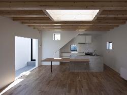 【清水裕子＋清水貞博＋松崎正寿】