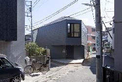 【清水裕子＋清水貞博＋松崎正寿】