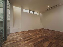 【清水裕子＋清水貞博＋松崎正寿】