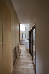 【清水裕子＋清水貞博＋松崎正寿】