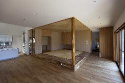 【清水裕子＋清水貞博＋松崎正寿】