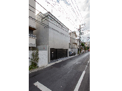 【清水裕子＋清水貞博＋松崎正寿】