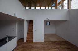 【清水裕子＋清水貞博＋松崎正寿】