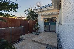 【清水裕子＋清水貞博＋松崎正寿】