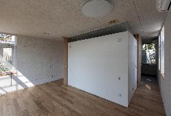 【清水裕子＋清水貞博＋松崎正寿】