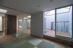 【清水裕子＋清水貞博＋松崎正寿】